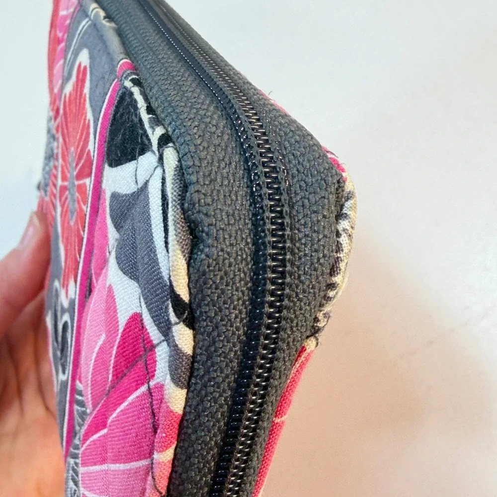 Vera Bradley Zip Around Wallet Cherry Blossoms Pink Red Floral Quilted Cotton - Picture 3 of 8